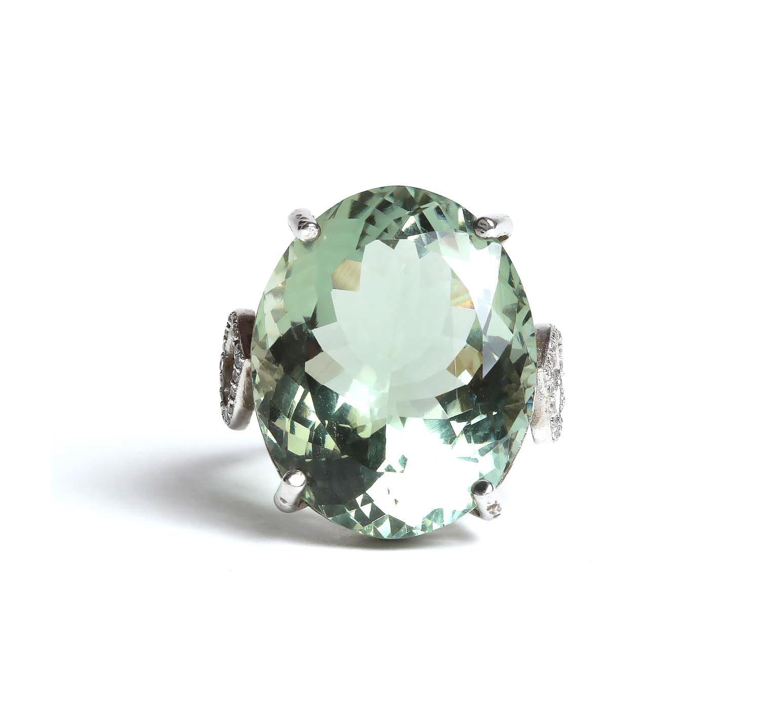 Green Topaz Ring – Nemlanka Jewellers